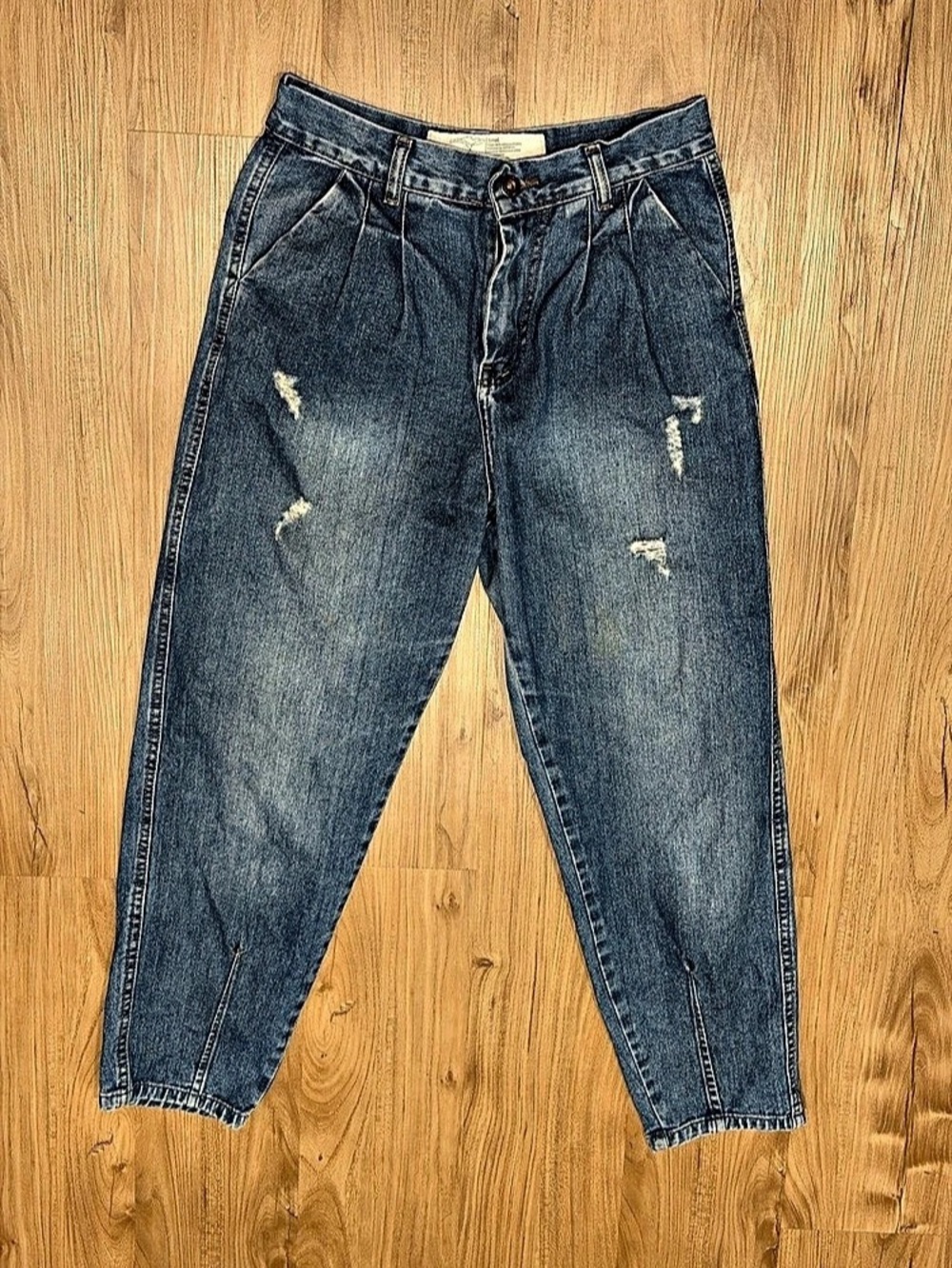 Good American Distressed Relaxed Jeans in Blue Waist 28